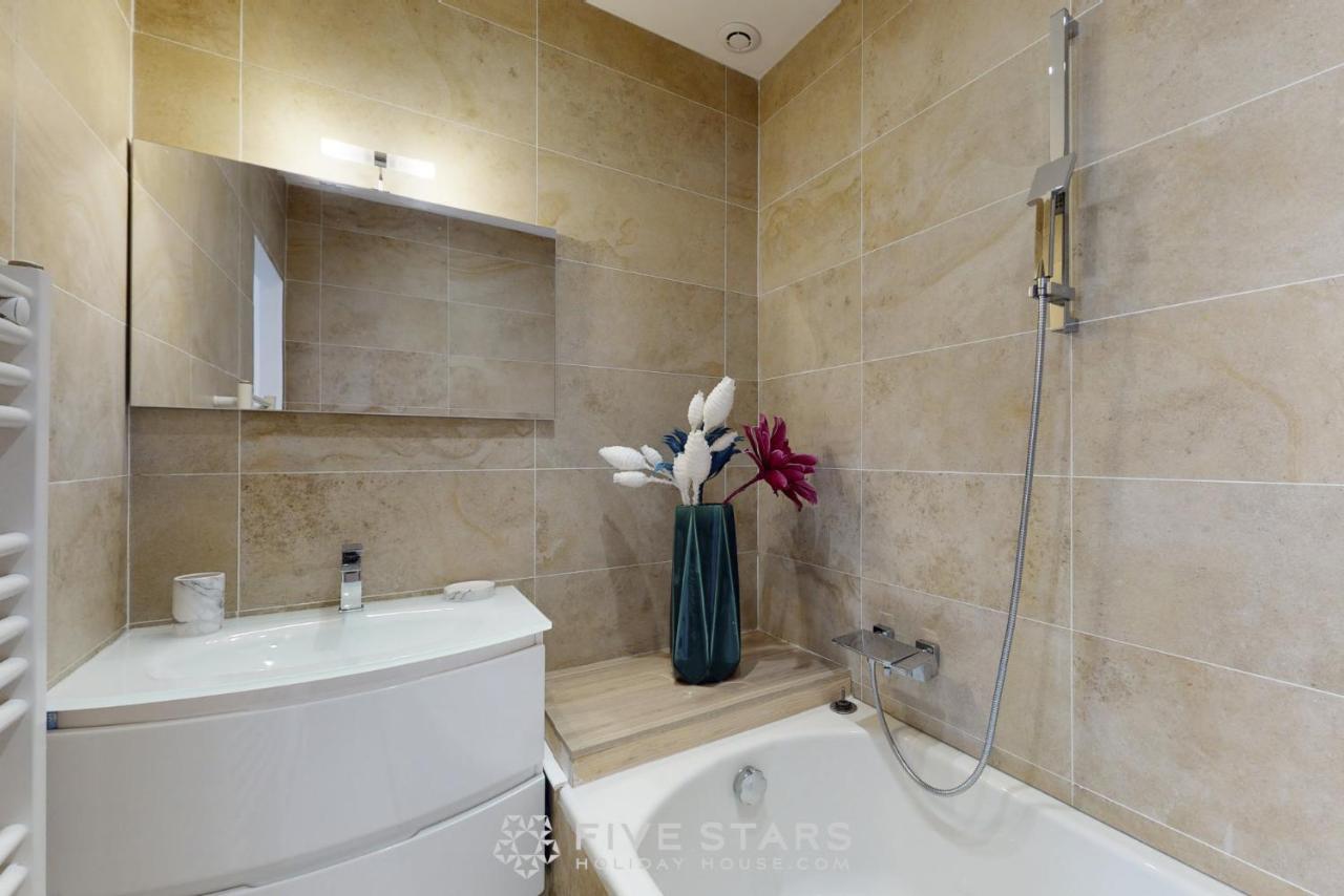 Grand Suite Promenade Five Stars Holiday House Nice Exterior photo